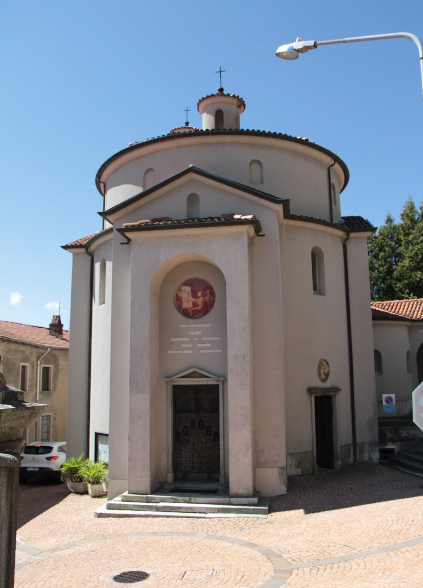 Tempio Votivo dei Medici d'Italia, Duno - 01.JPG